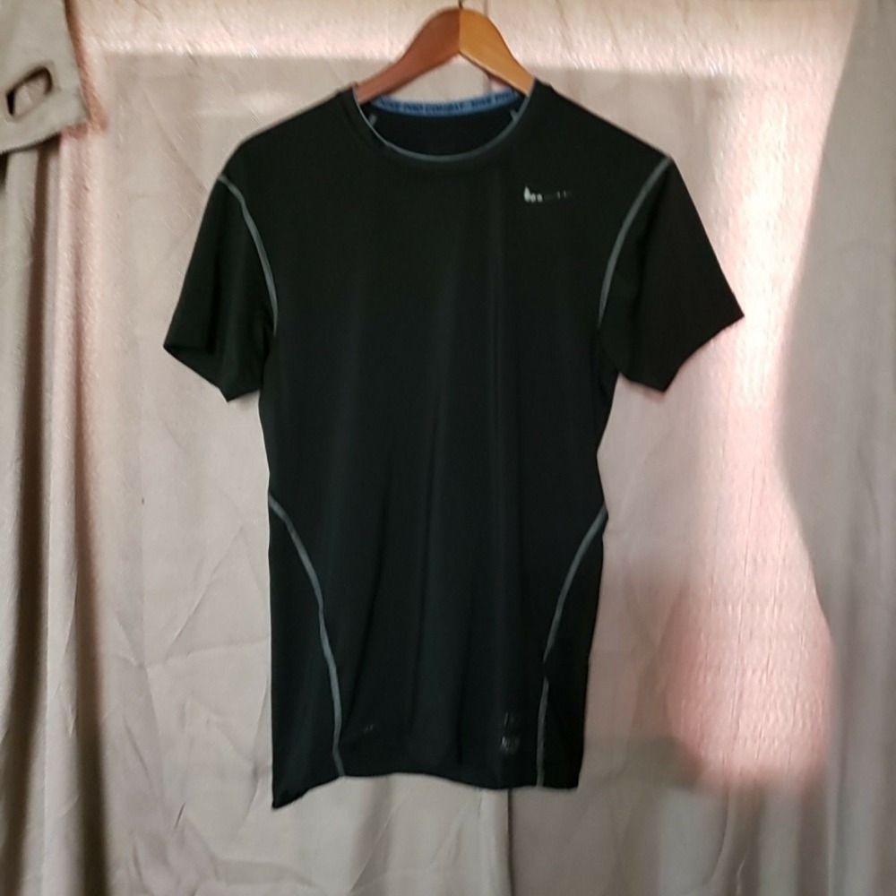 Nike Pro Combat Dri-FIT Shirt Mens Large Black Short Sleeve Athletic Tee Top